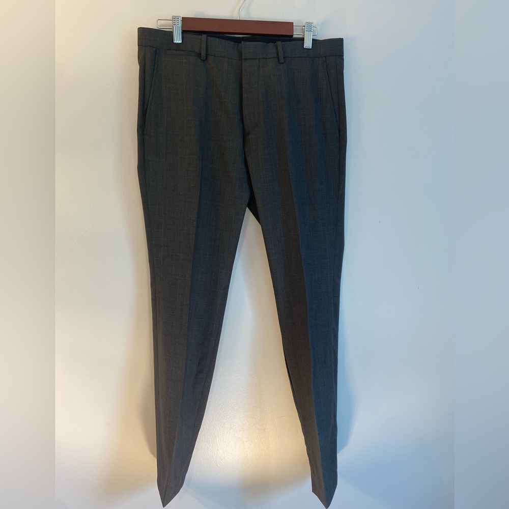 Theory 100% wool slim fit dress pants 👖 Prince of Wales pattern, size 30